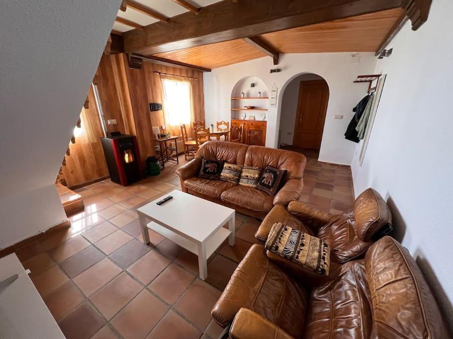 Sierra Nevada Apartamento, Ideal Para Grupos, Aparcamiento En La Puerta Y Con Impresionantes Vistas ภายนอก รูปภาพ